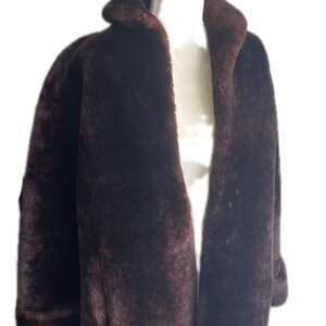Vintage MMR Brown Faux Fur Coat - Luxurious Winter Glamour